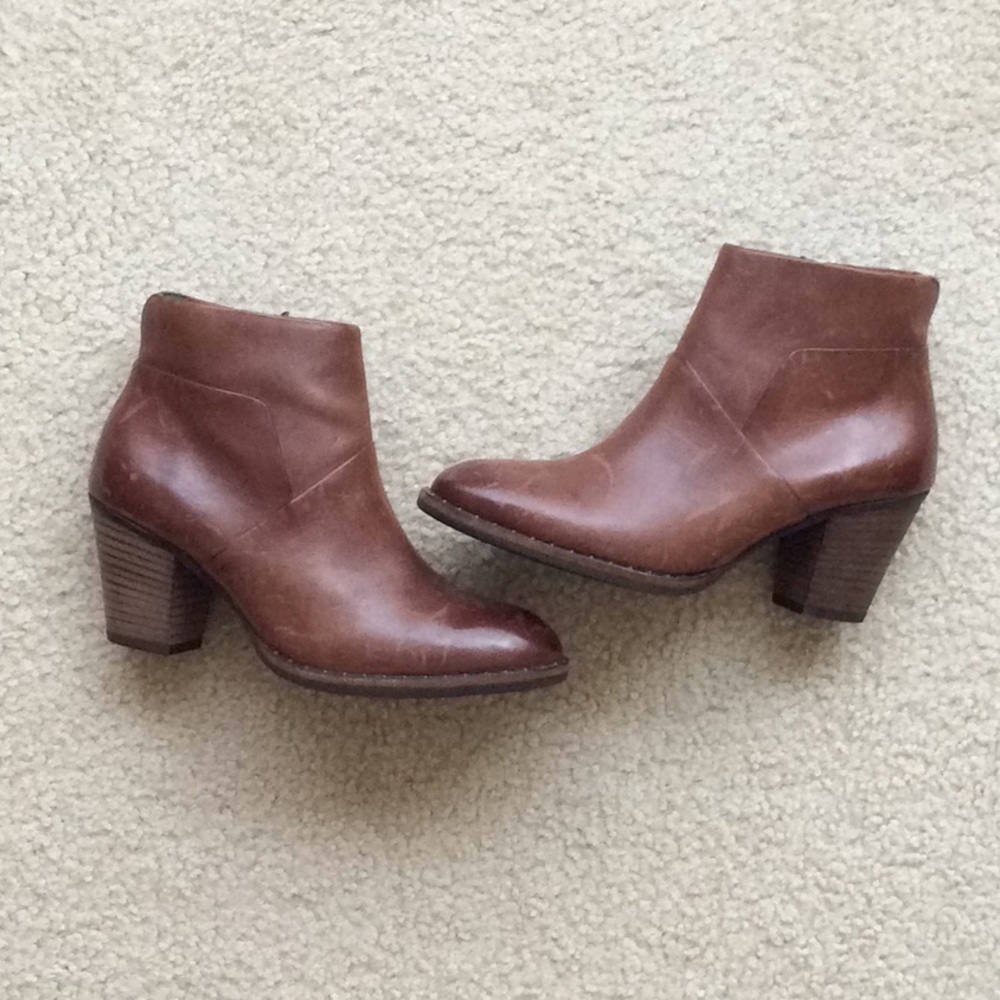 Paul Green Stella Stud size EU 3.5 or US 6.5